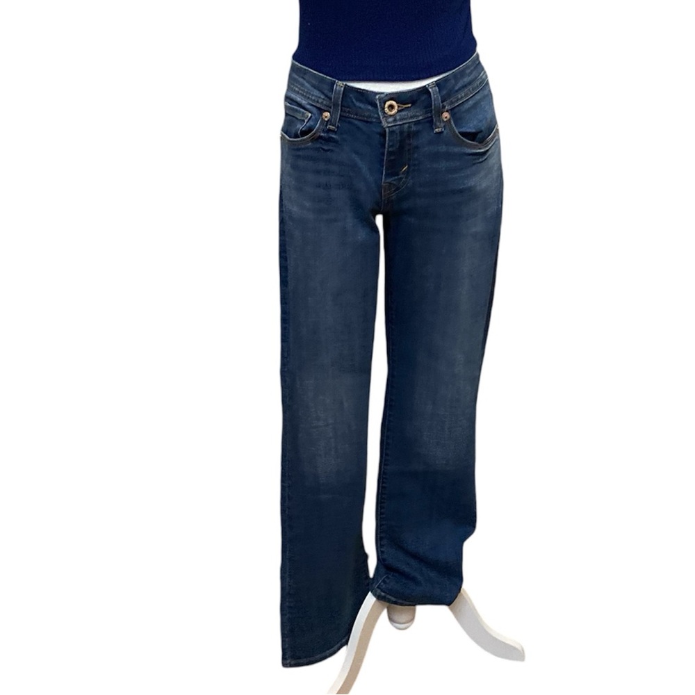 Levi’s curvy bootcut low rise blue jeans